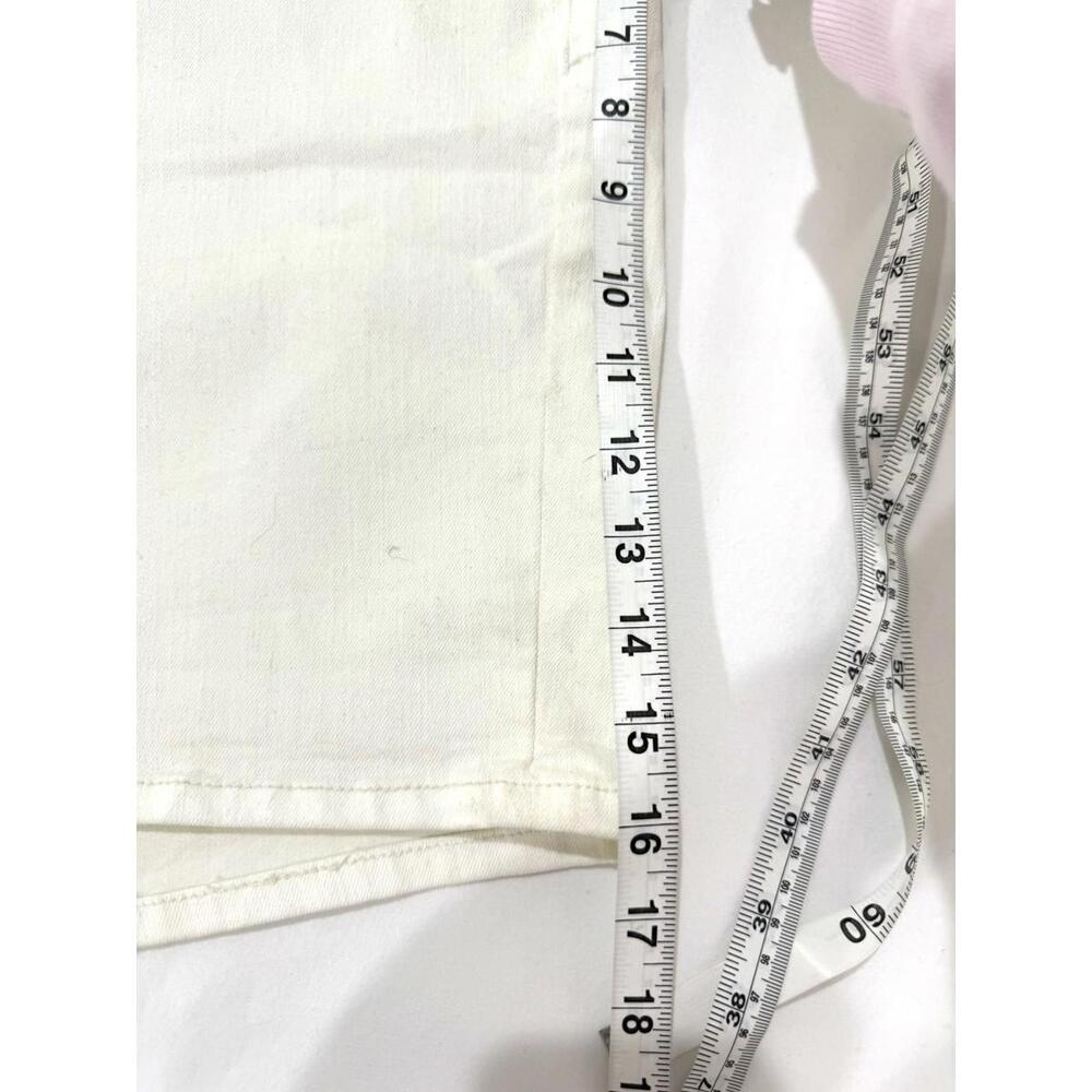Jessica Simpson White Soft Stretch 6” Inseam Forever Denim Shorts Size 18W - Picture 7 of 8